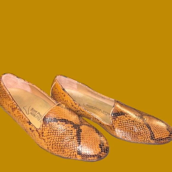 Vionic Snakeskin Pattern Loafers - Picture 2 of 3